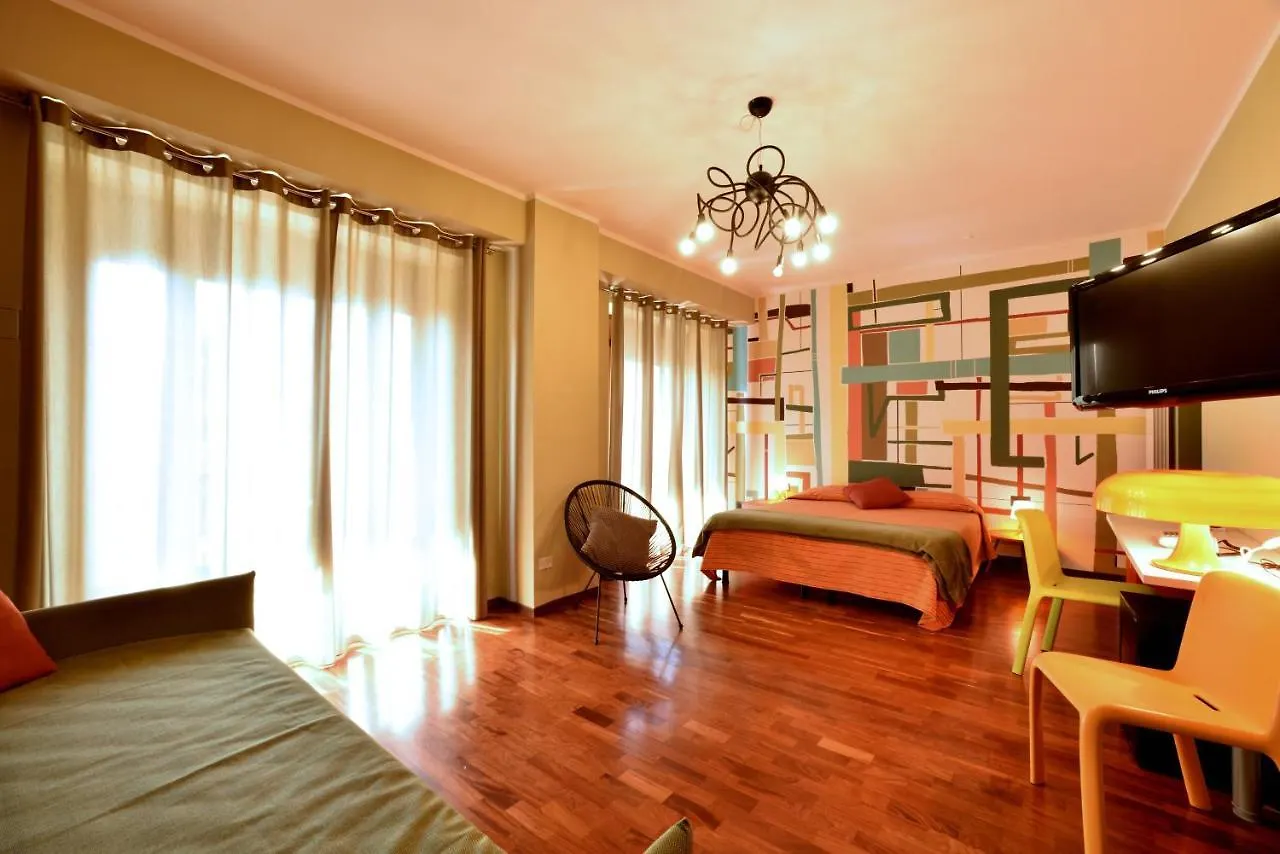Hotel Bristol 3*, Alassio