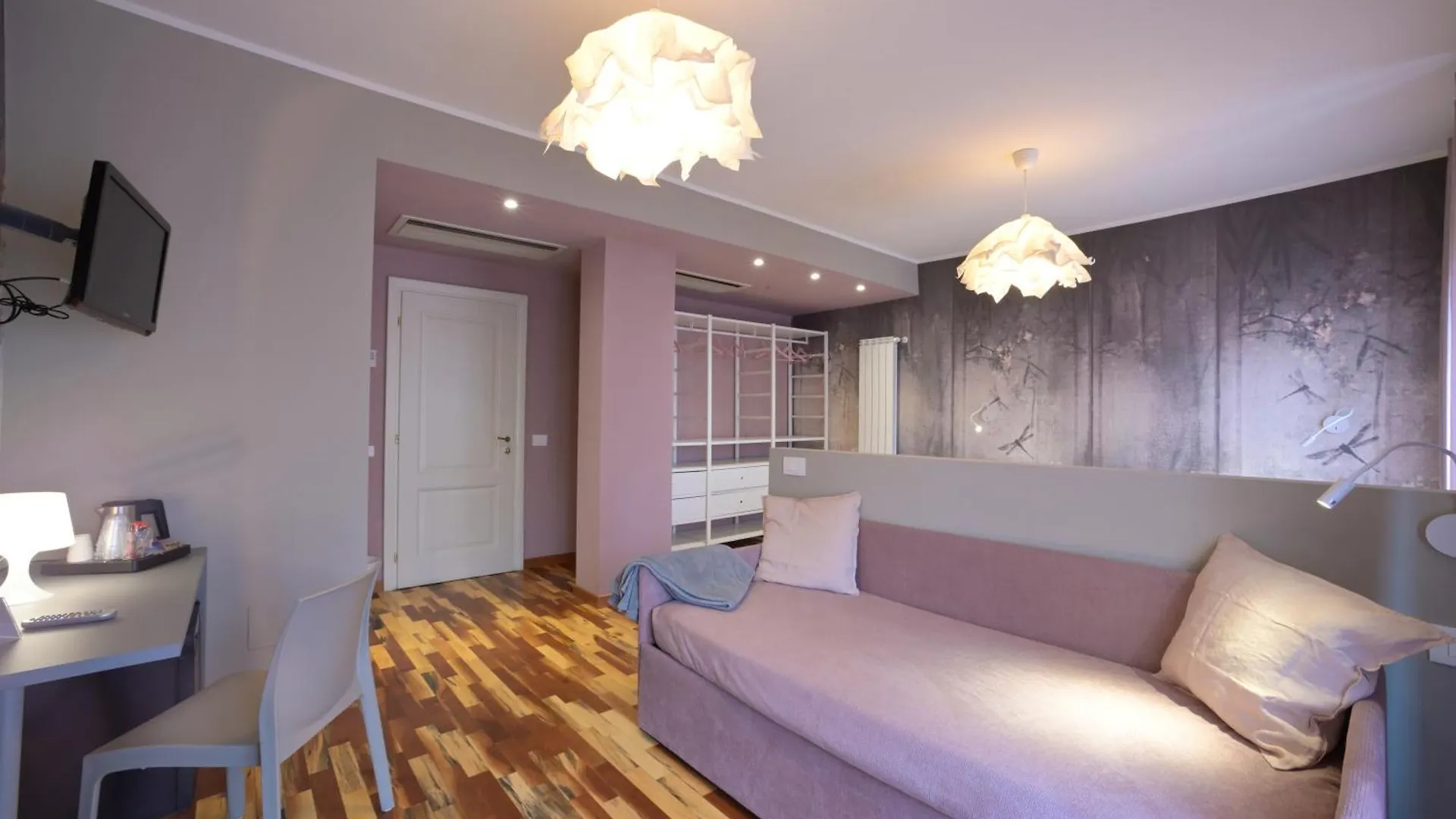 Hotel Bristol